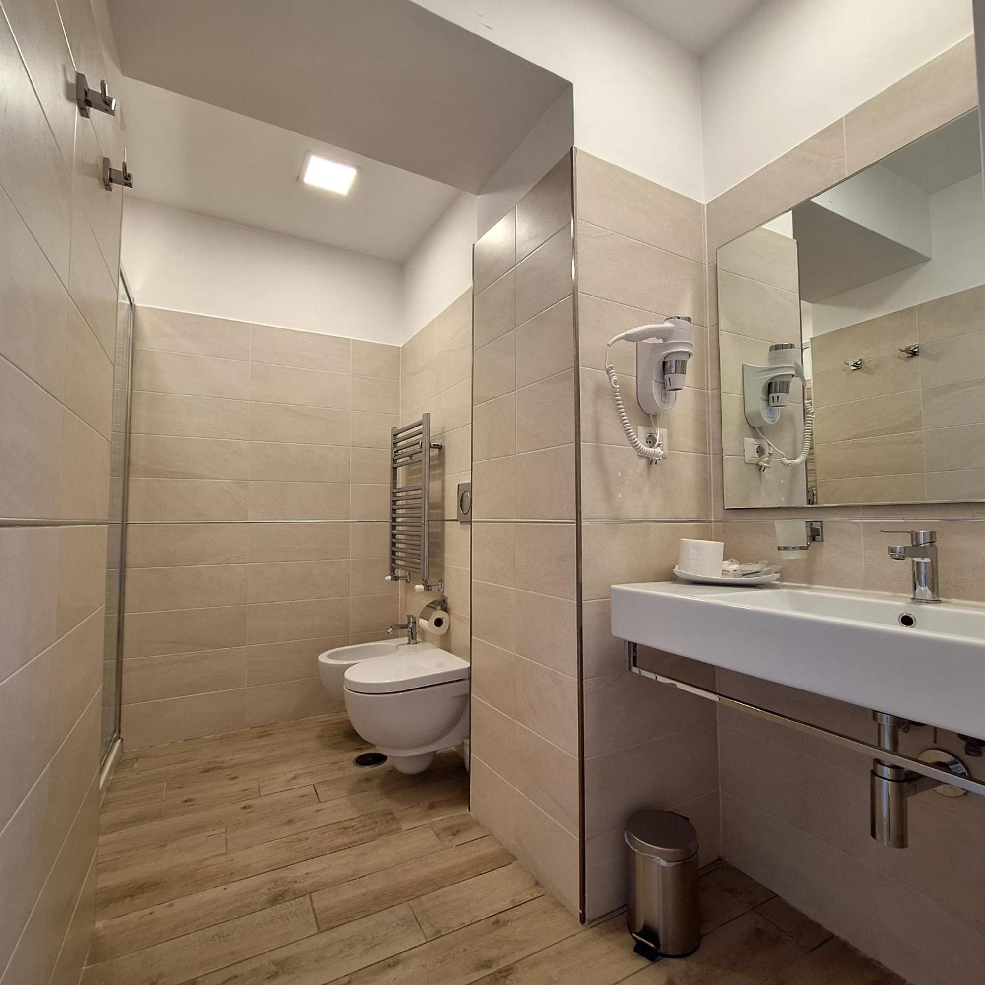 Residenze Serventi Longhi โรม ภายนอก รูปภาพ