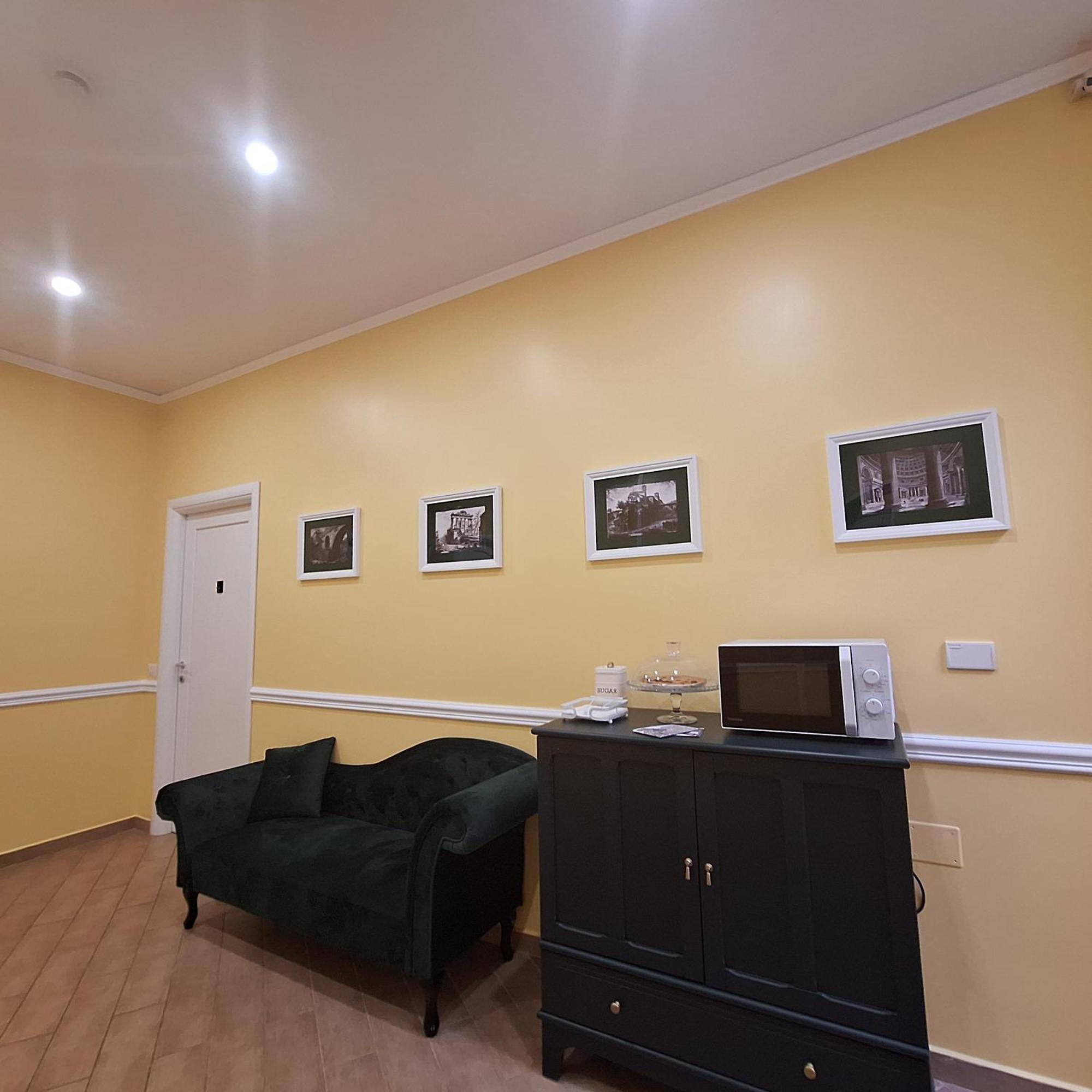 Residenze Serventi Longhi โรม ภายนอก รูปภาพ
